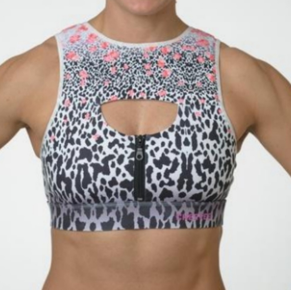 "The Amy" 2.0 Chestee Sports Bra in Leopard